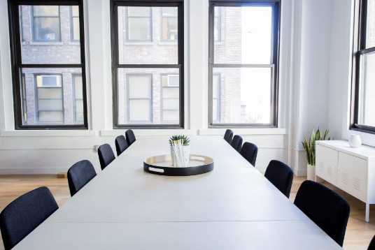 eSPEAK kann hervorragend in Unternehmen eingesetzt werden